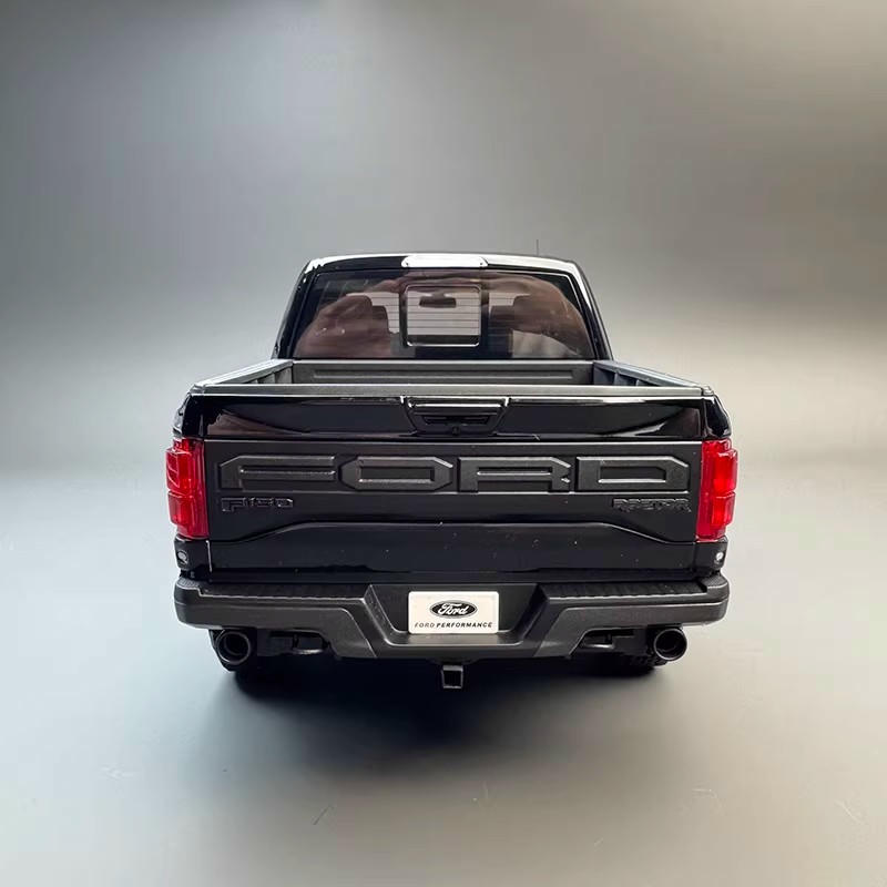 AUTOart  1:18 Ford F-150 Raptor SuperCrew 2019 Diecast Model Truck