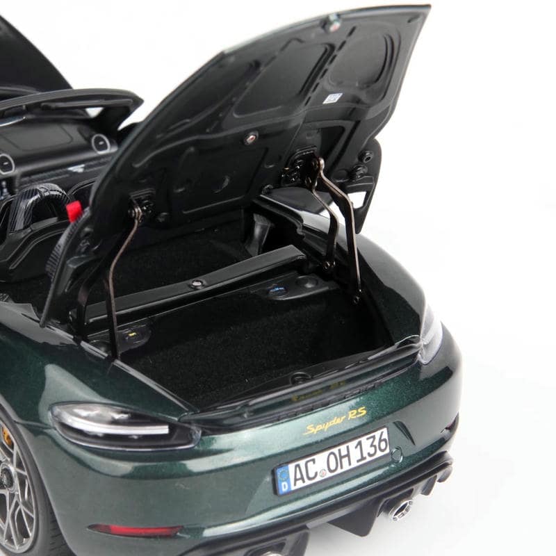 Norev 1:18 Porsche 718 Spyder RS Weissach PackAlloy Diecast Model