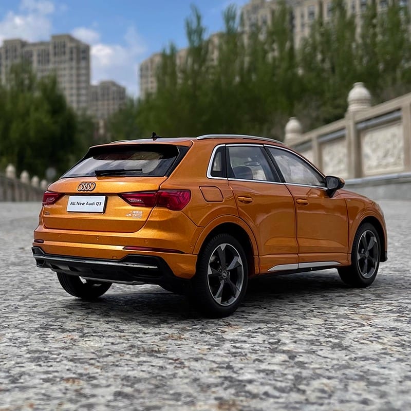 FAW Audi Q3 2019 1:18 Alloy Diecast Model Car
