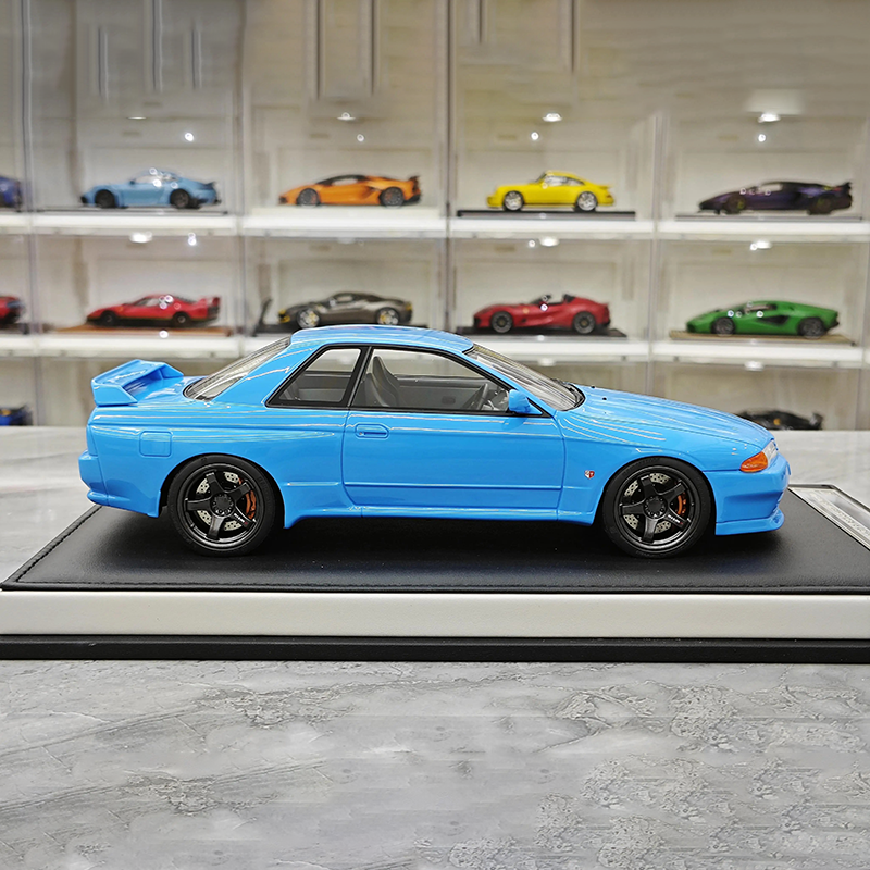 Motorhelix 1:18 Nissan Skyline GT-R R32 Customized Resin Model – JDM