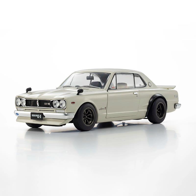 Kyosho Nissan Skyline 2000 GT-R (KPGC10) 1:18 Diecast Model Car