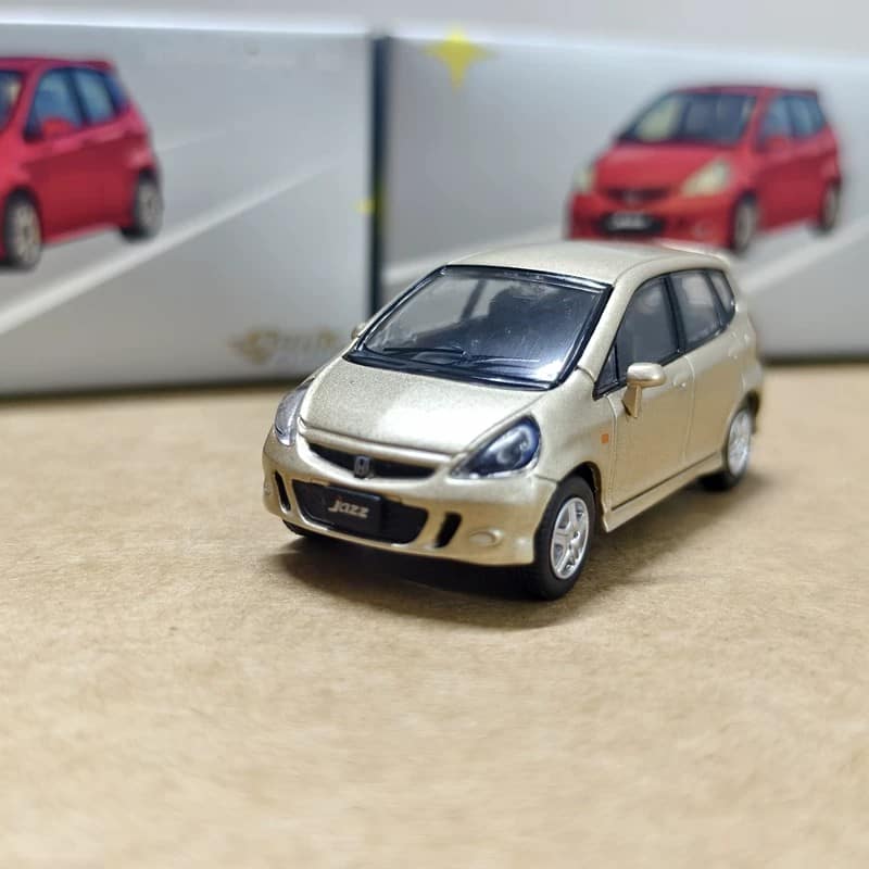 Sonic Gear 1:64 Honda Jazz 2001 Diecast Model