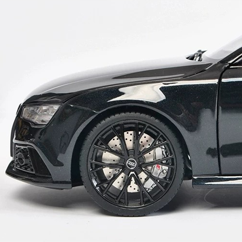 KengFai 1:18 Audi RS7 Sportback 2016 Diecast Model