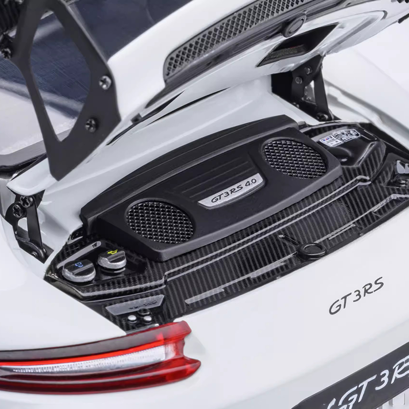 AUTOart 1:18 Porsche 911 (991.2) GT3 RS Diecast Model