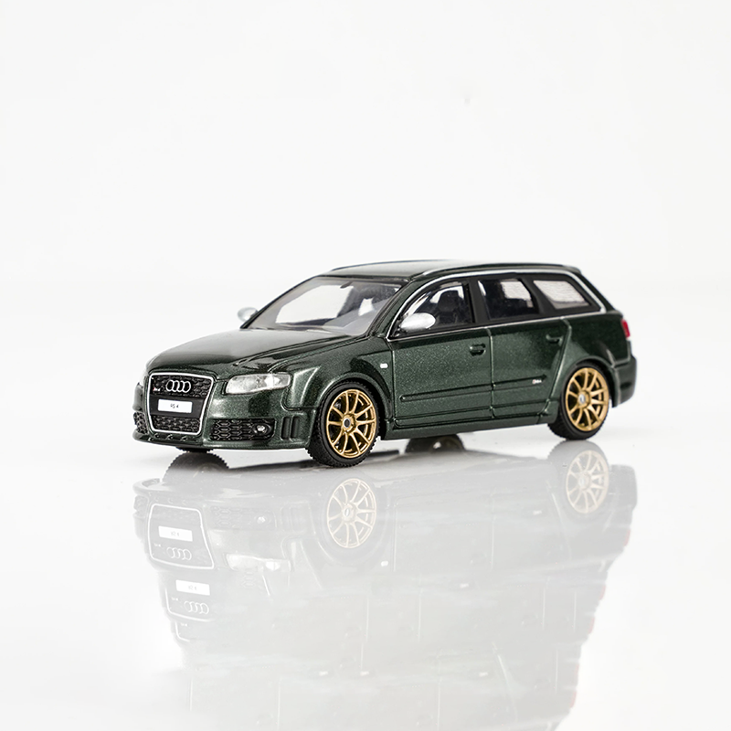 MOTORHELIX MH 1:64 Audi RS4 (B7) 2005 Diecast Model