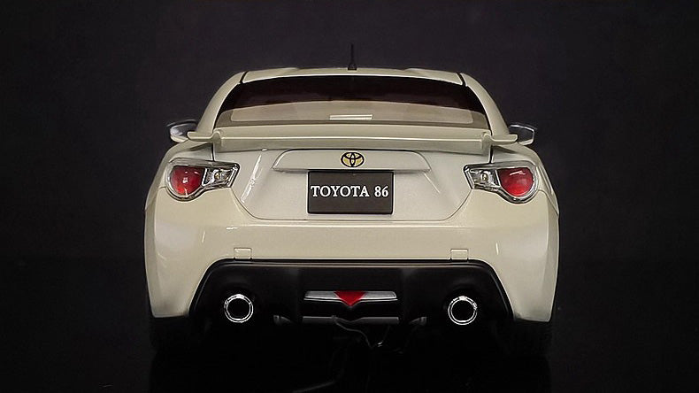 AUTOart 1:18 Toyota 86 GT Diecast Car