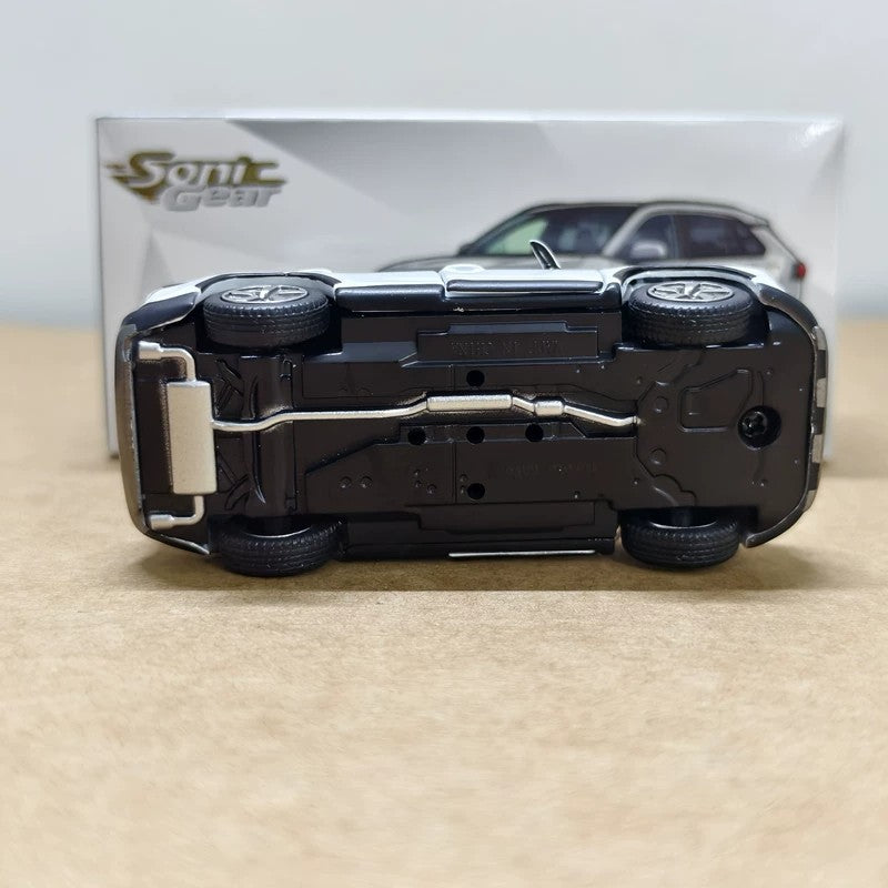 Toyota RAV4 1:64 Diecast Model Car