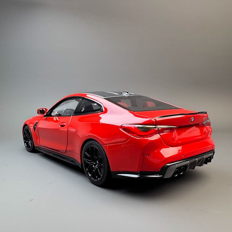 Minichamps 1:18 BMW M4 2024 Diecast Car