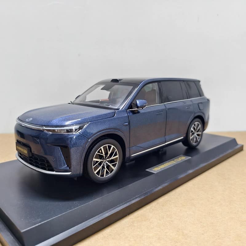 OEM GAC Trumpchi S9 1:18 Diecast Model Car