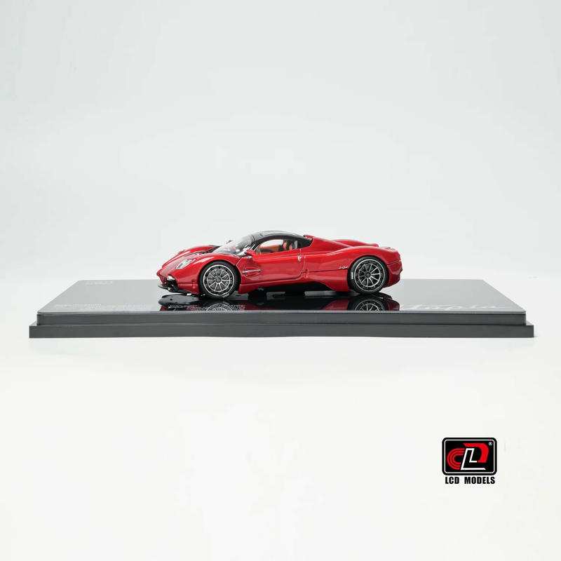 LCD Pagani Utopia 1:43 Diecast Model Car