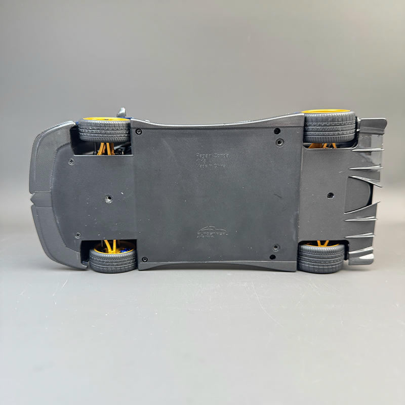 Almost Real 1:18 Pagani Zonda Tricolore 2010 Diecast Car