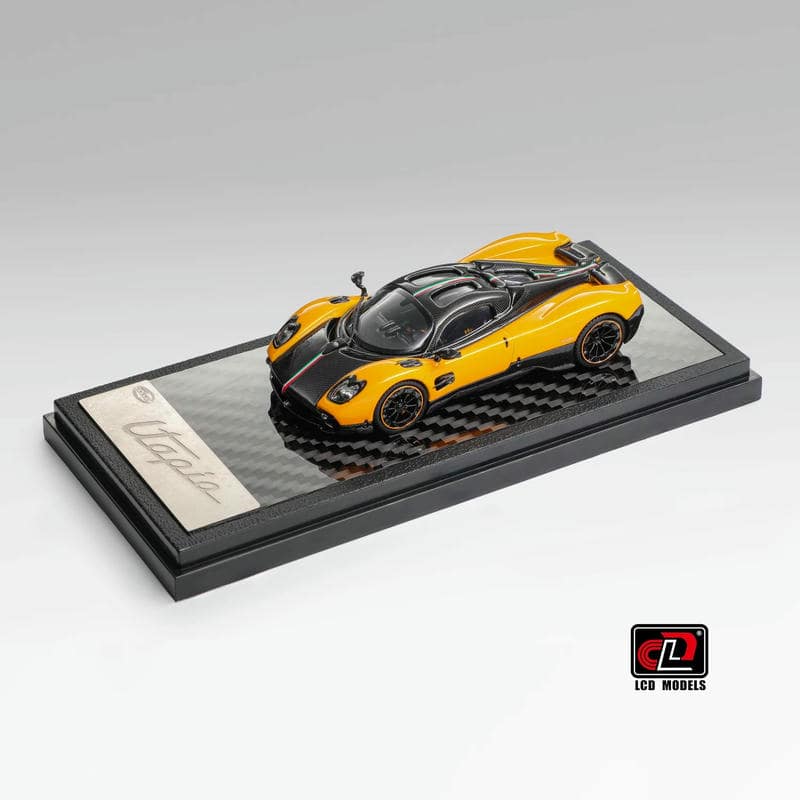 LCD 1:64 Pagani Utopia Coupe Diecast Model Car