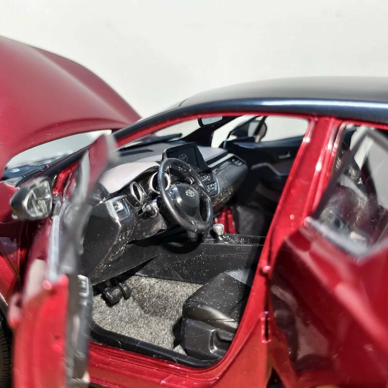 1:18 Toyota IZOA Diecast Opening Model