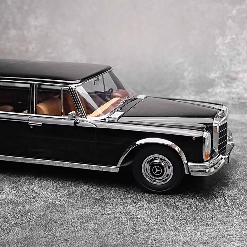 KK Scale Mercedes-Benz 600 Pullman W100 1:18 Diecast Model Car