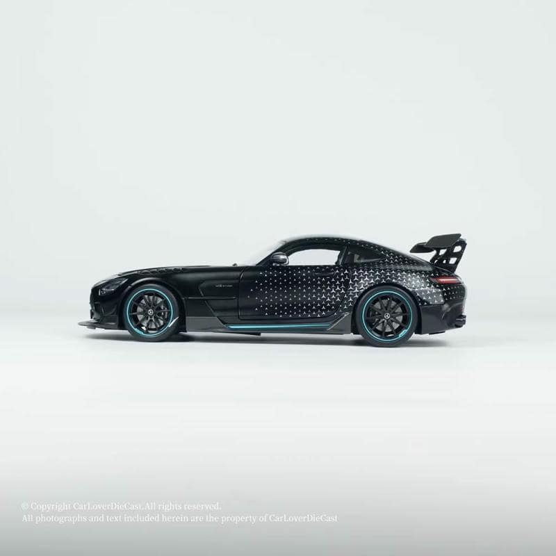 Minichamps 1:18 Mercedes-AMG GT Black Series Diecast Model
