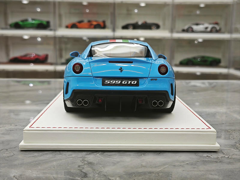 Dino Model 1:18 Ferrari 599 GTO Resin Model