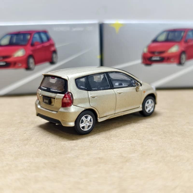 Sonic Gear 1:64 Honda Jazz 2001 Diecast Model