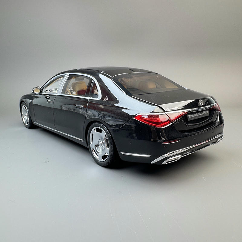 Almost Real 1:18 Mercedes-Maybach S680 Diecast Car – YX car model