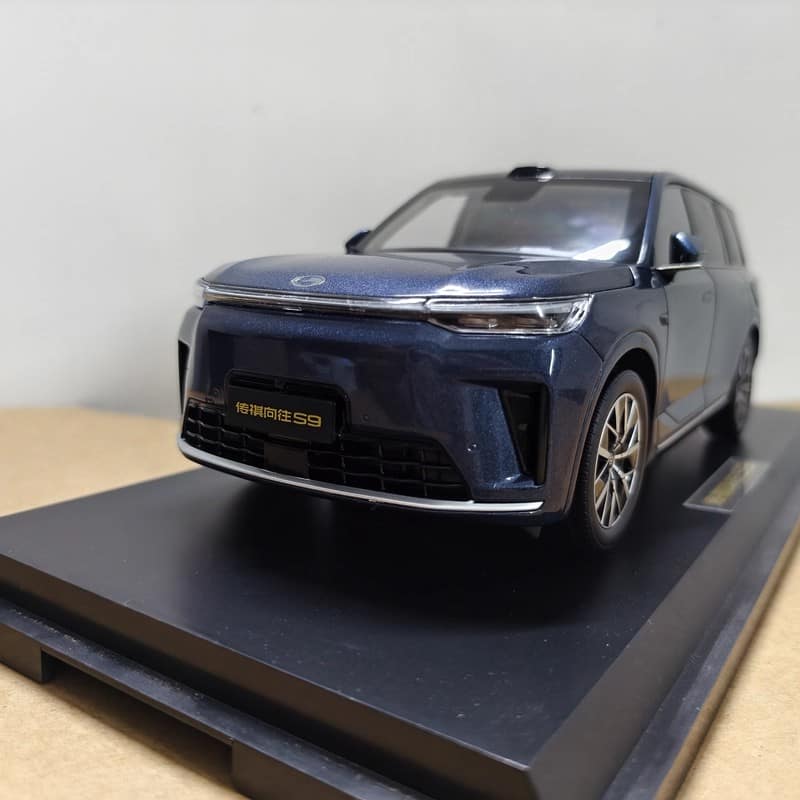 OEM GAC Trumpchi S9 1:18 Diecast Model Car