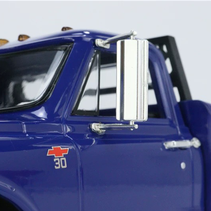 ACME 1:18 1967 Chevrolet C-30 Ramp Truck Diecast Model