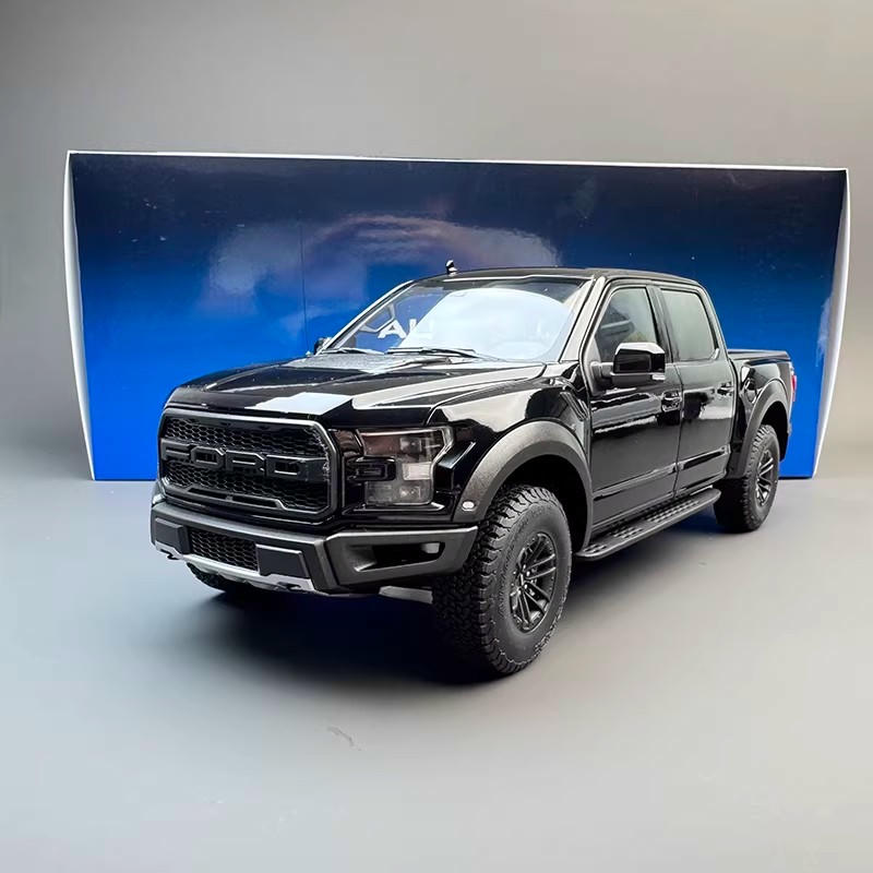AUTOart 1:18 Ford F-150 Raptor SuperCrew 2019 Diecast Model Truck