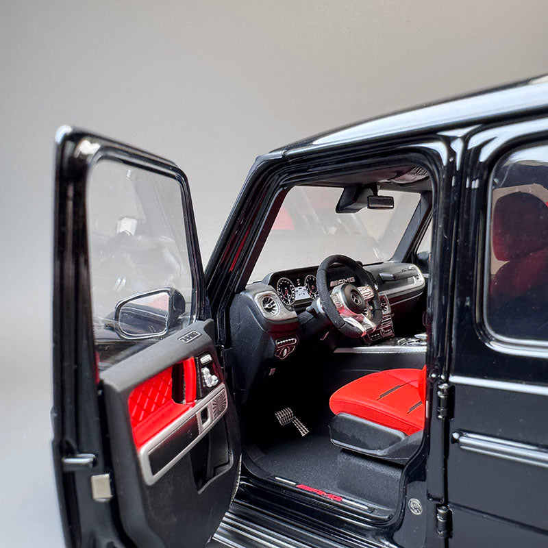 ALMOST REAL 1:18 Mercedes-AMG G 63 “Edition 55” Resin Model Car