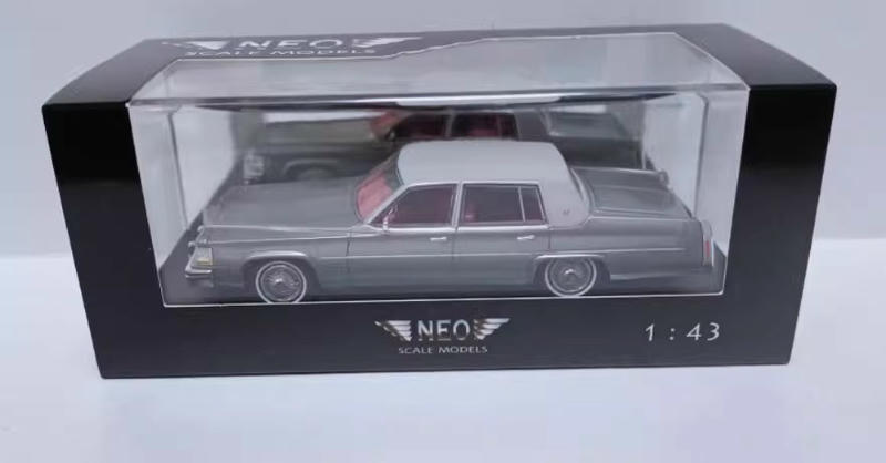 NEO 1:43 Cadillac Fleetwood 1982 Resin Model – YX car model