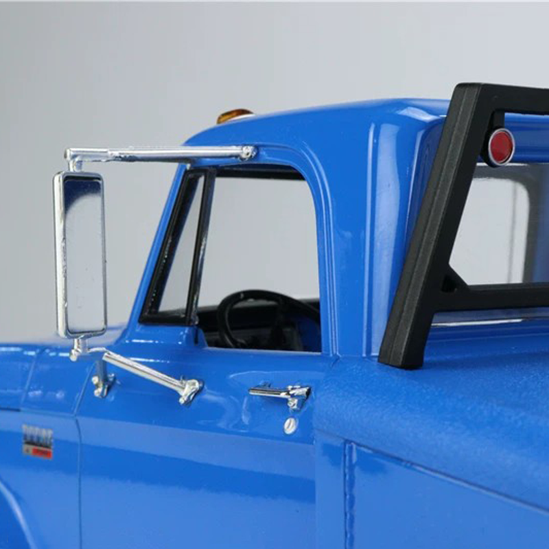 ACME 1:18 1970 Dodge D-300 Ramp Truck Diecast Model