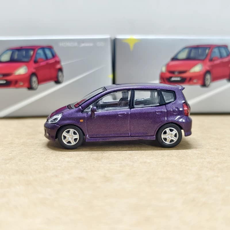Sonic Gear 1:64 Honda Jazz 2001 Diecast Model