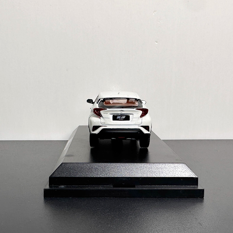 Toyota IZOA 1:43 Alloy Diecast Model Car