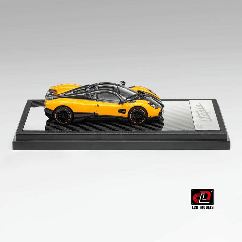 LCD 1:64 Pagani Utopia Coupe Diecast Model Car