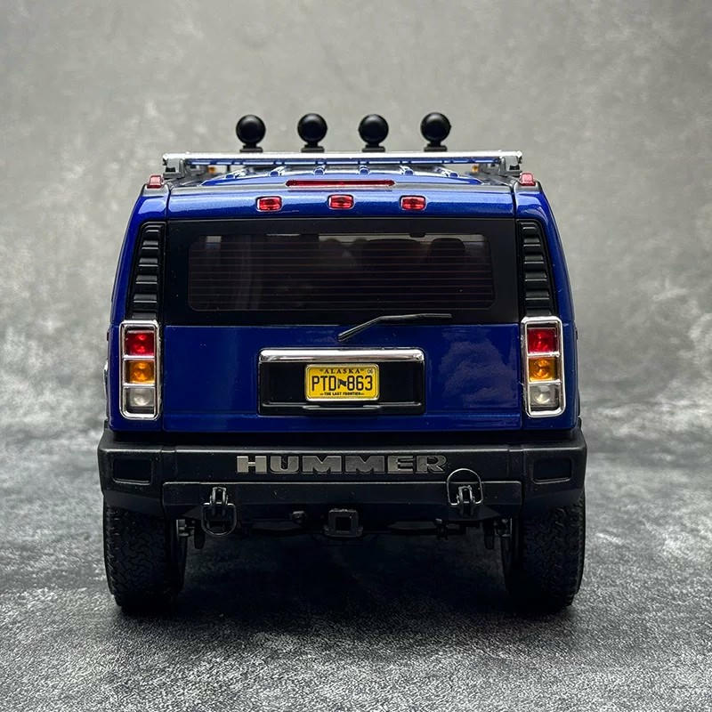 HIGHWAY61 1:18 Hummer H2 Diecast Model – Blue – YX car model