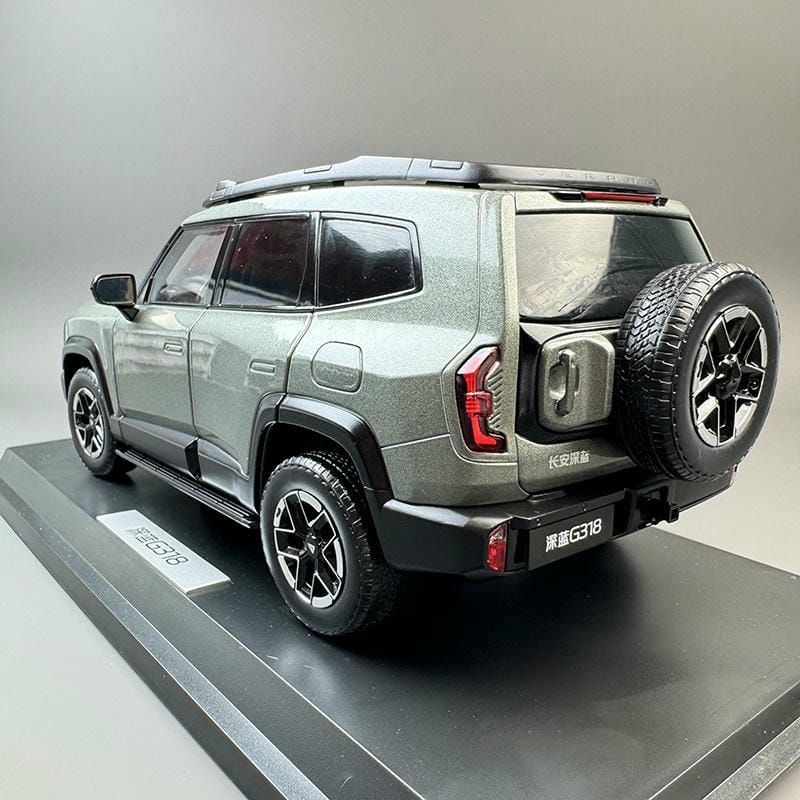 Original Changan Deep Blue G318 1:18 Alloy Model Car