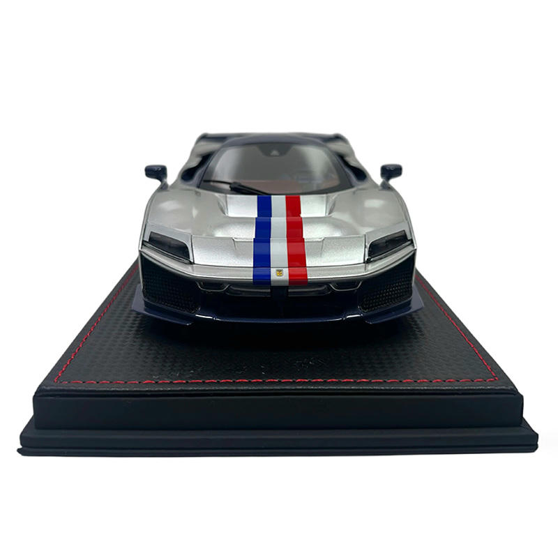 UU 1:18 Ferrari F80 80th Anniversary Resin Model