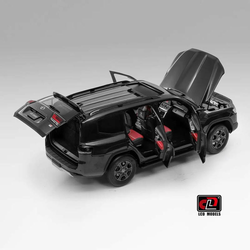 LCD 1:18 Toyota Land Cruiser 300 GR Sport Diecast Model