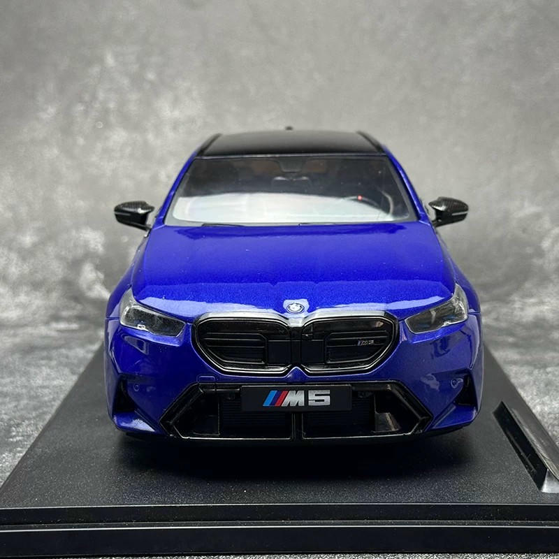 SOLIDO 1:18 BMW M5 Touring Diecast Model Car