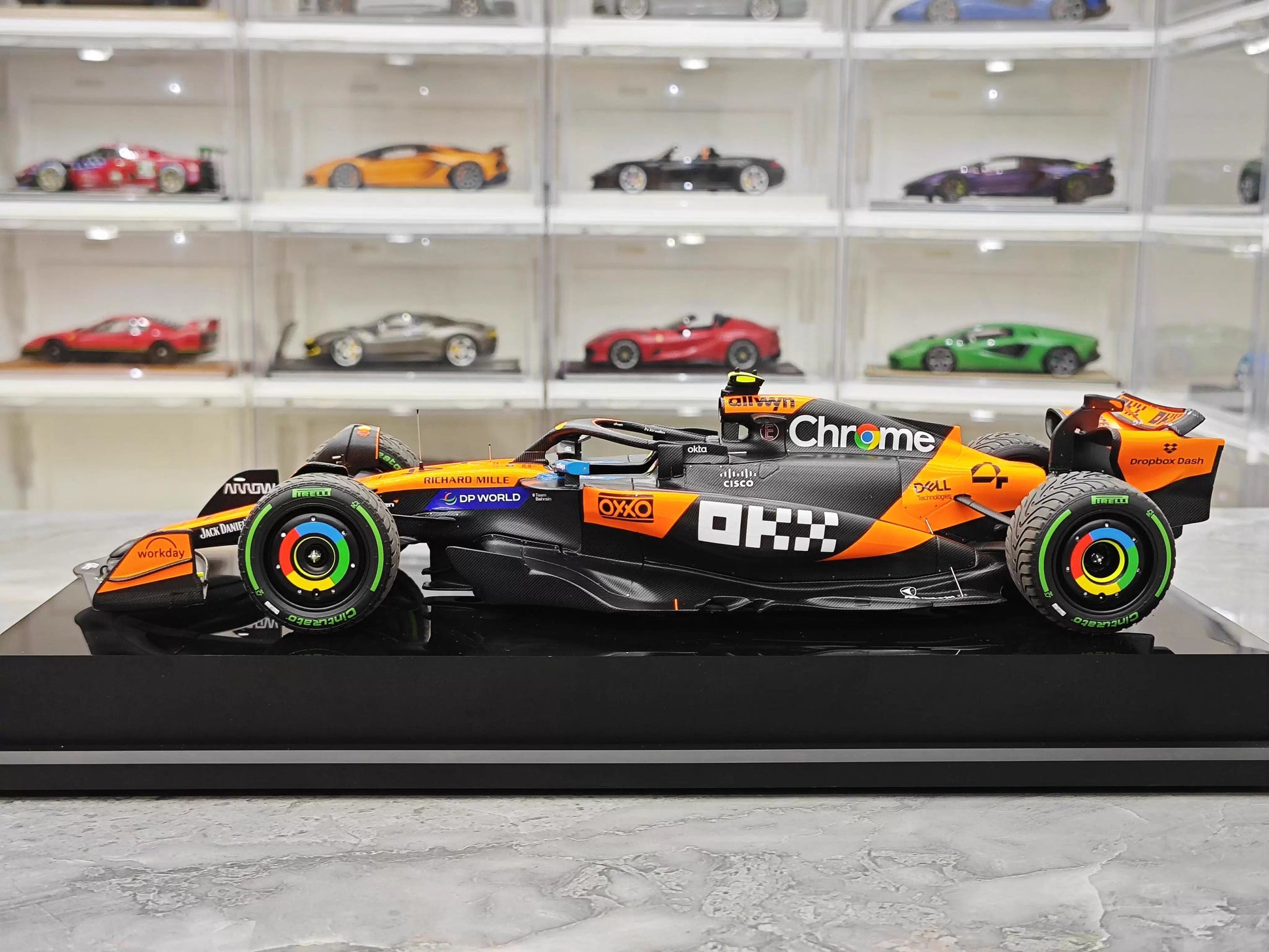 Amalgam 1:18 McLaren MCL39 (2025) Resin Model