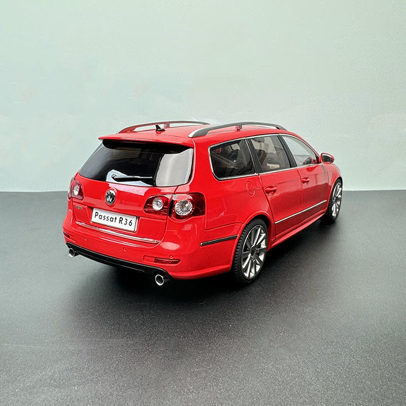 NZG Volkswagen Passat R36 1:18 Alloy Diecast Model Car – Limited 300 Units