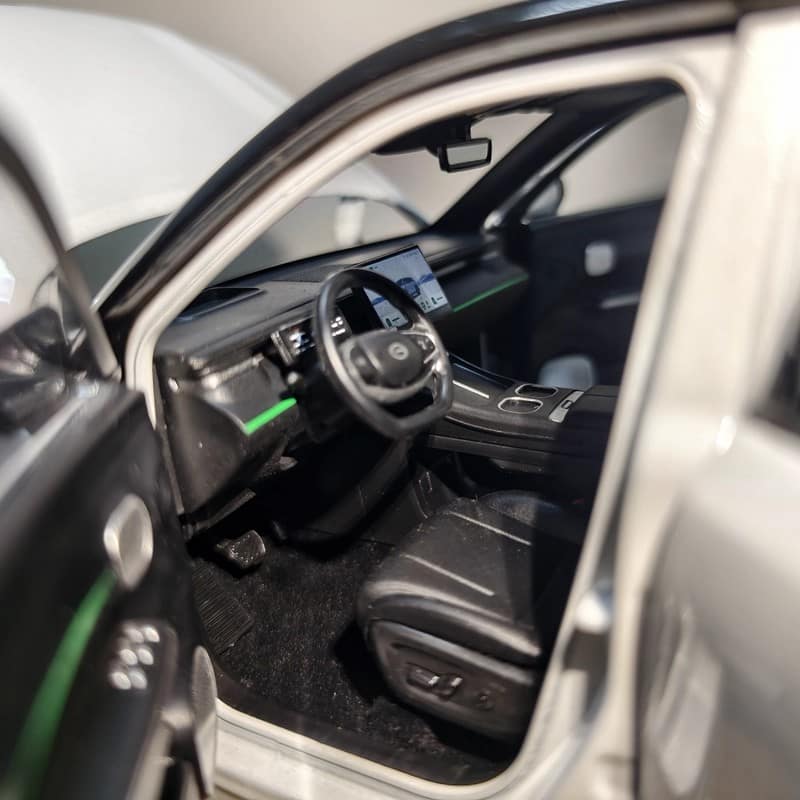 GAC Trumpchi Xiangwang S7 2025 OEM 1:18 Diecast Model Car