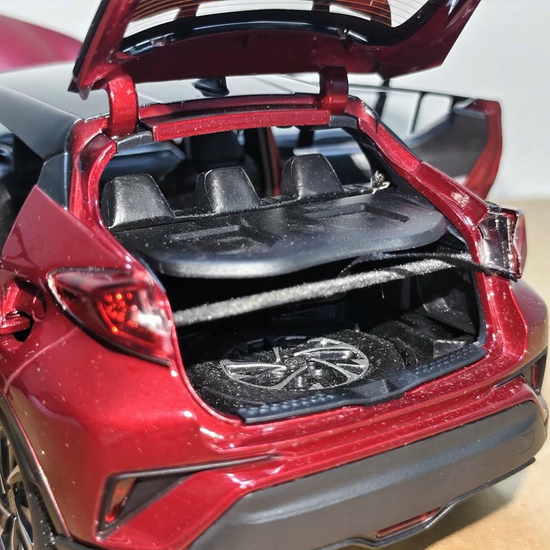 1:18 Toyota IZOA Diecast Opening Model