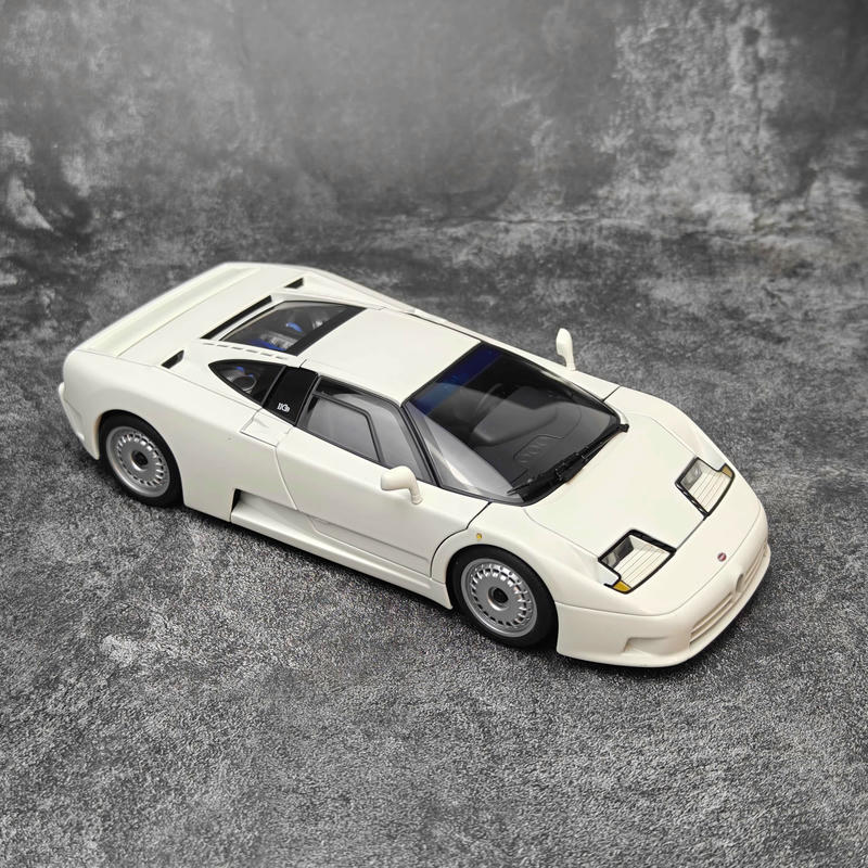 AUTOart 1:18 Bugatti EB110 GT Diecast Opening Model – YX car model