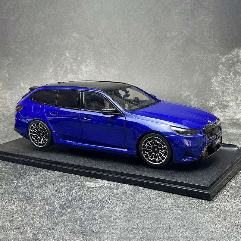SOLIDO 1:18 BMW M5 Touring Diecast Model Car