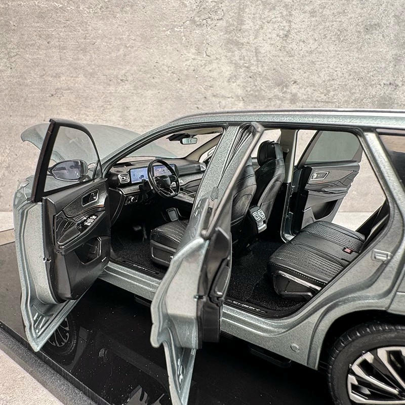 1:18 Chery Tiggo 9 Alloy Model — Olive Gray