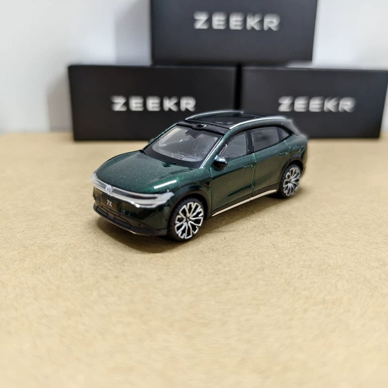 Official 1:64 ZEEKR 7X Diecast Model Car – Geely Electric SUV Alloy Collector Model