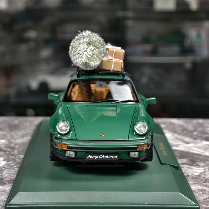 NOREV 1:18 Christmas Edition Volkswagen Beetle, Porsche 911 &amp; Fiat 500 Diecast Model Cars