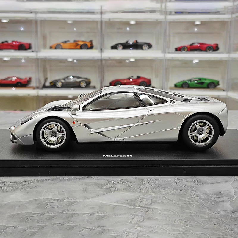 GT Spirit 1:18 McLaren F1 Resin Model — CLDC045