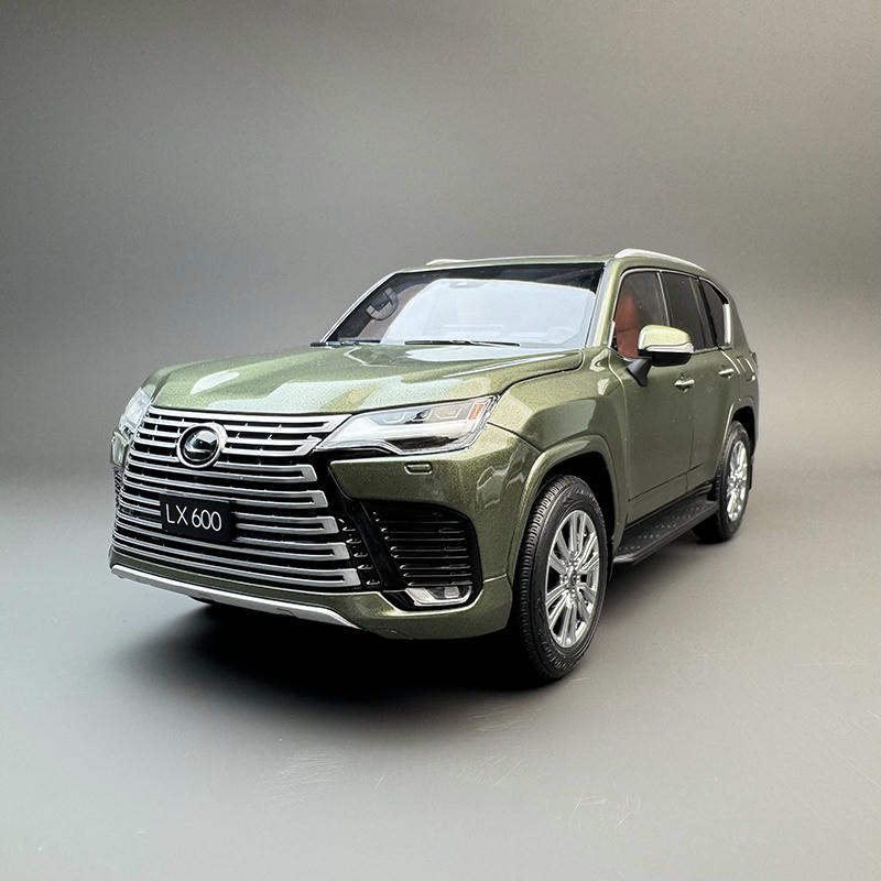 LCD Model 1:18 Lexus LX600 Diecast Car