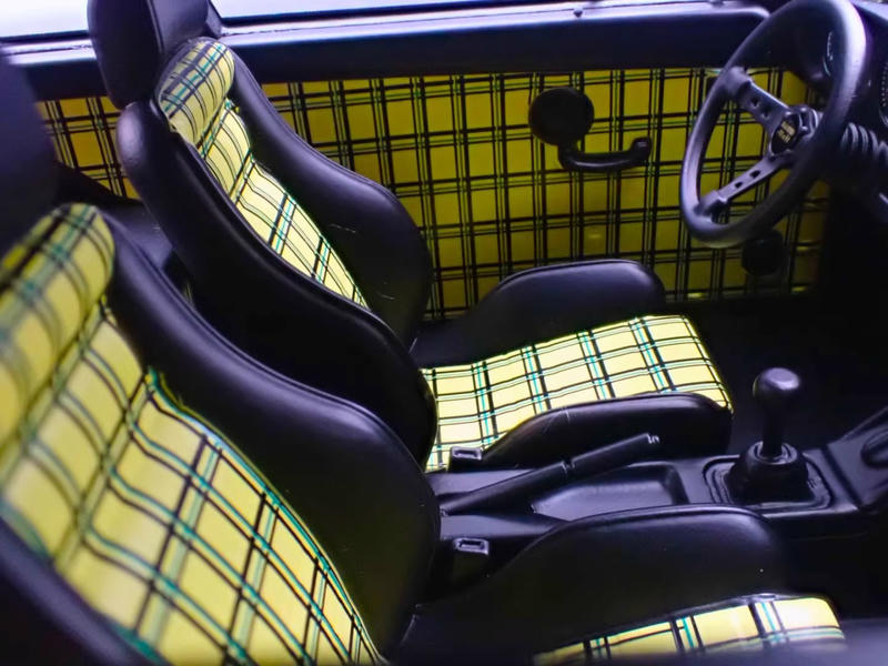 Ignition‑Model 1:18 Porsche 911 964 RWB Backdate (Yellow)