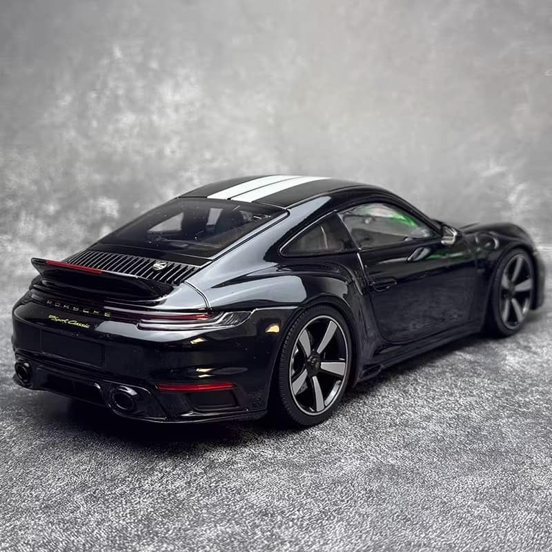 Minichamps 1:18 Porsche 911 (992) Sport Classic 2022 Alloy Diecast Model Car