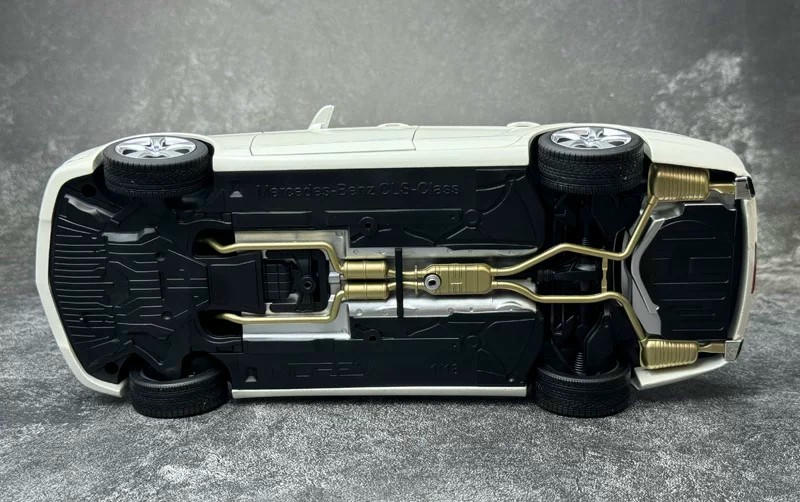 Norev 1:18 Mercedes-Benz CLS-Class Coupe (C218) 2011 Diecast Model